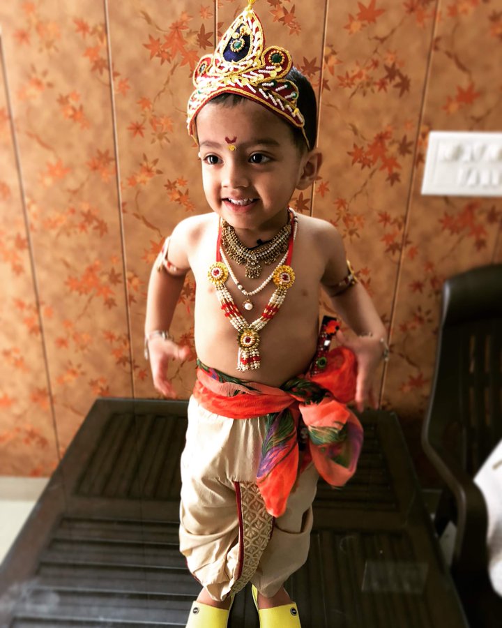 radha krishna dress for janmashtami